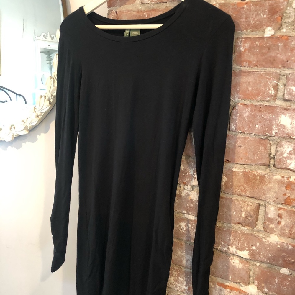 CARILYN VAILE .. bambooTee